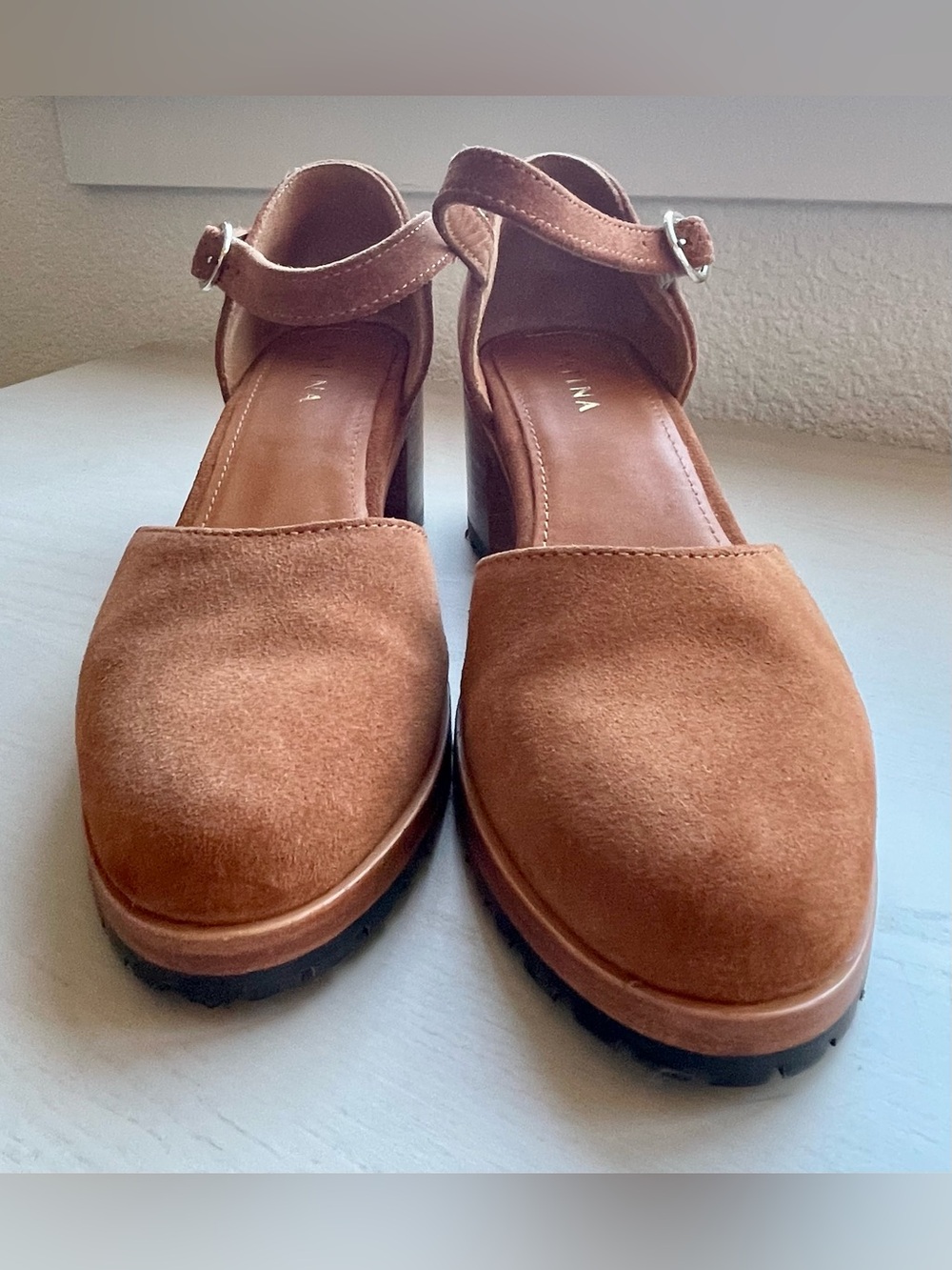 Patina by Portland Leather Toffee Suede Mary Jane Lug Sole, Size 8 (EU 38) - Picture 5 of 7